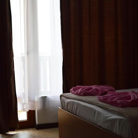 Aquamarine Apartments Светий Влас Екстер'єр фото