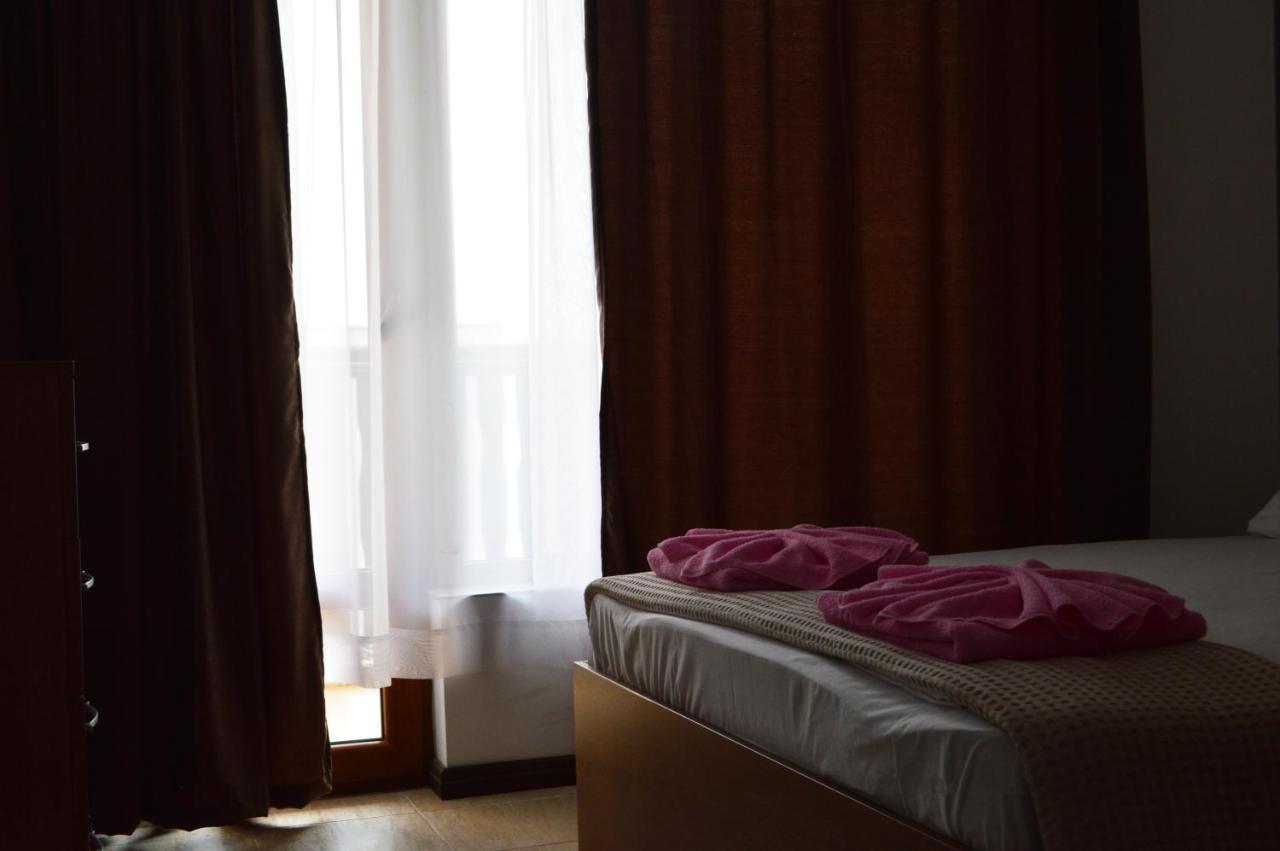 Aquamarine Apartments Светий Влас Екстер'єр фото