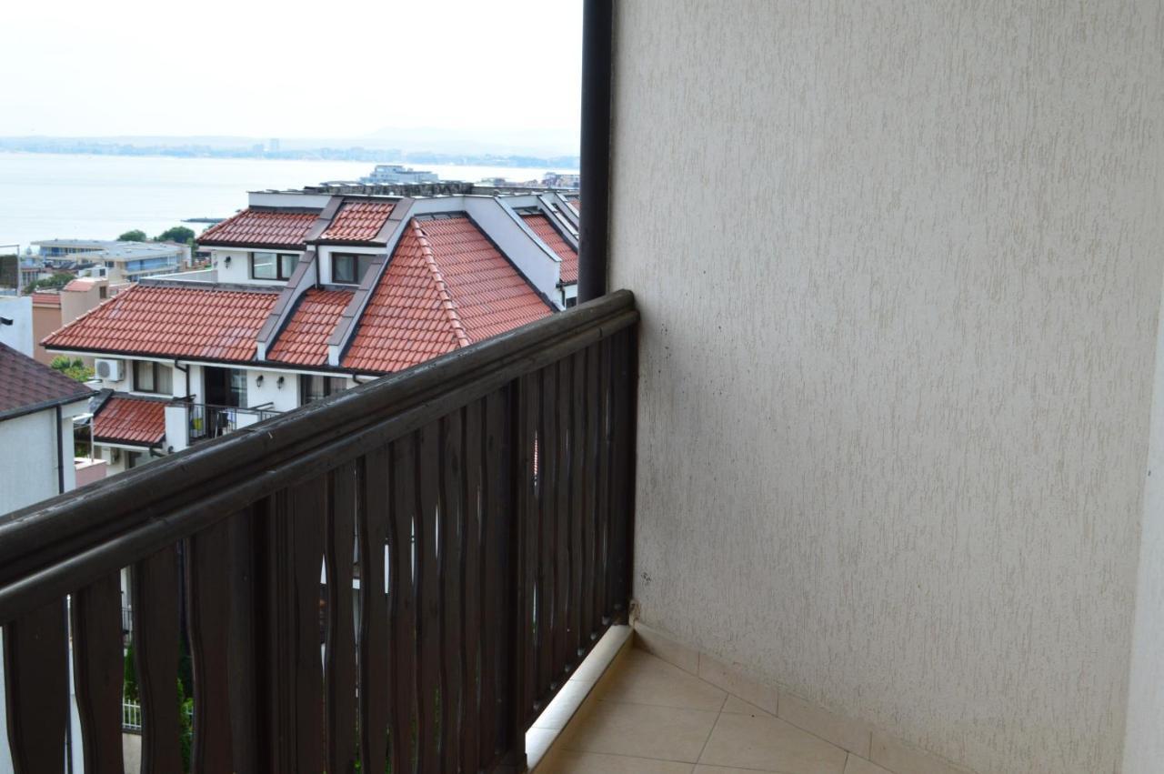 Aquamarine Apartments Светий Влас Екстер'єр фото