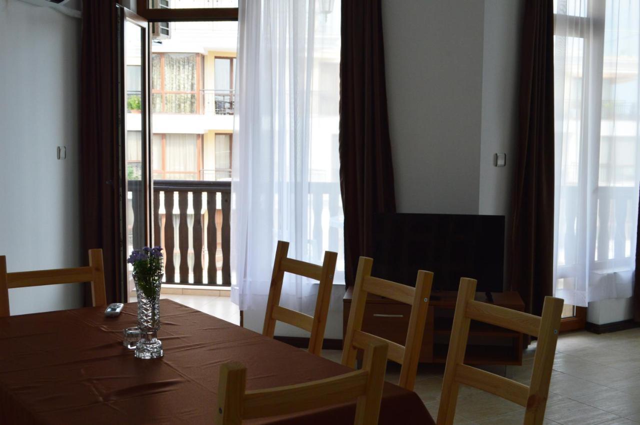 Aquamarine Apartments Светий Влас Екстер'єр фото