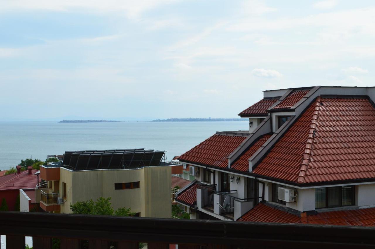 Aquamarine Apartments Светий Влас Екстер'єр фото