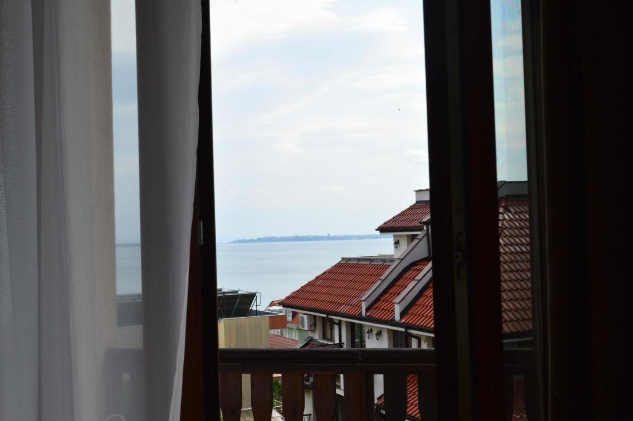 Aquamarine Apartments Светий Влас Екстер'єр фото