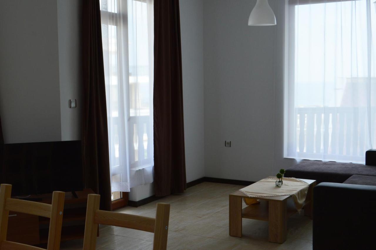 Aquamarine Apartments Светий Влас Екстер'єр фото